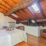 Torre Di Palanzo With Magnificent View By Rent فيلة