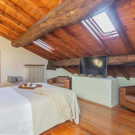 Torre Di Palanzo With Magnificent View By Rent Willa