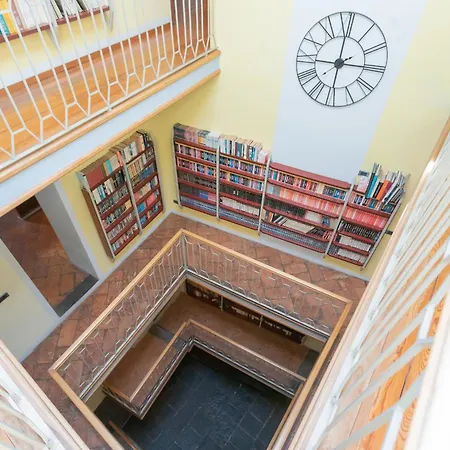 Villa Torre Di Palanzo With Magnificent View By Rent *