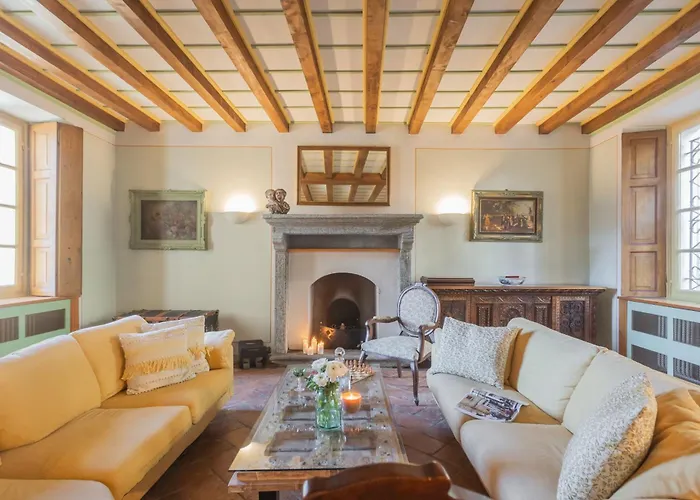 Torre Di Palanzo With Magnificent View By Rent * Faggeto Lario