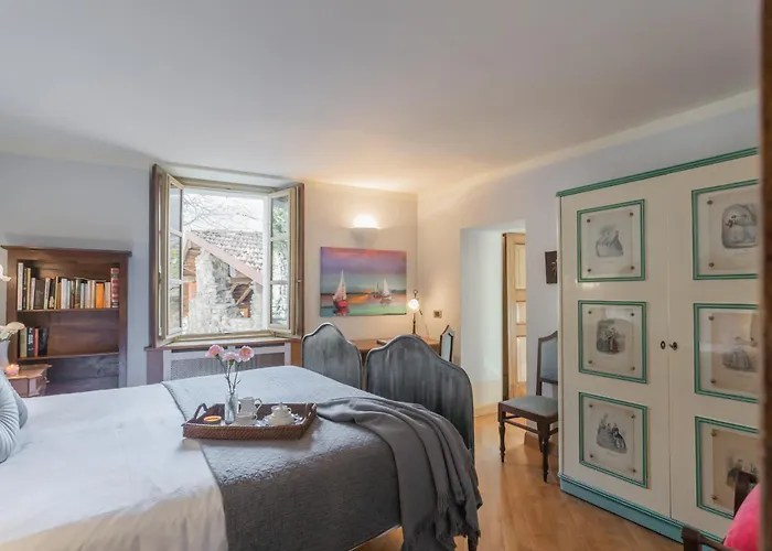 Torre Di Palanzo With Magnificent View By Rent ヴィラ Faggeto Lario