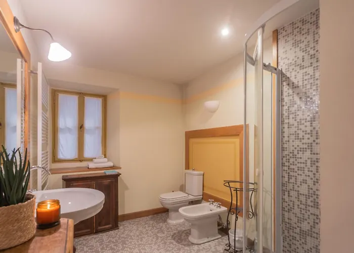 Torre Di Palanzo With Magnificent View By Rent Faggeto Lario