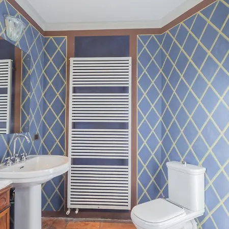 Torre Di Palanzo With Magnificent View By Rent * Faggeto Lario